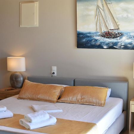 Oro Hotel Скиатос Екстериор снимка