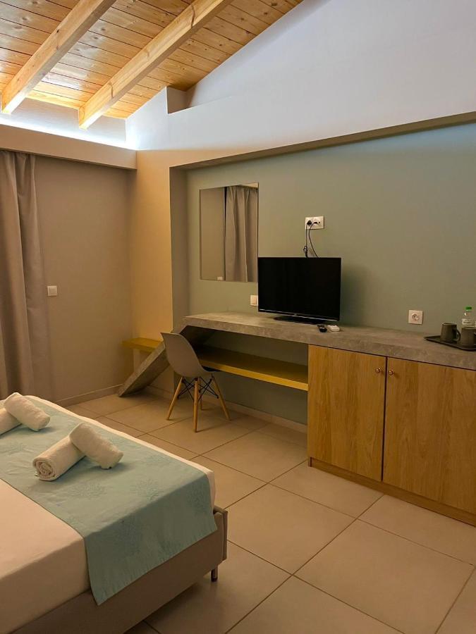 Oro Hotel Скиатос Екстериор снимка
