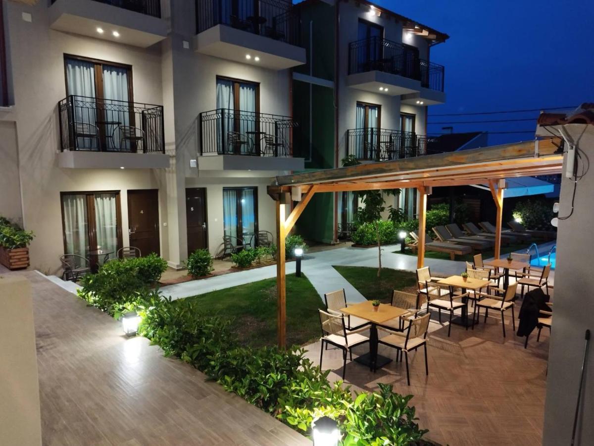 Oro Hotel Скиатос Екстериор снимка